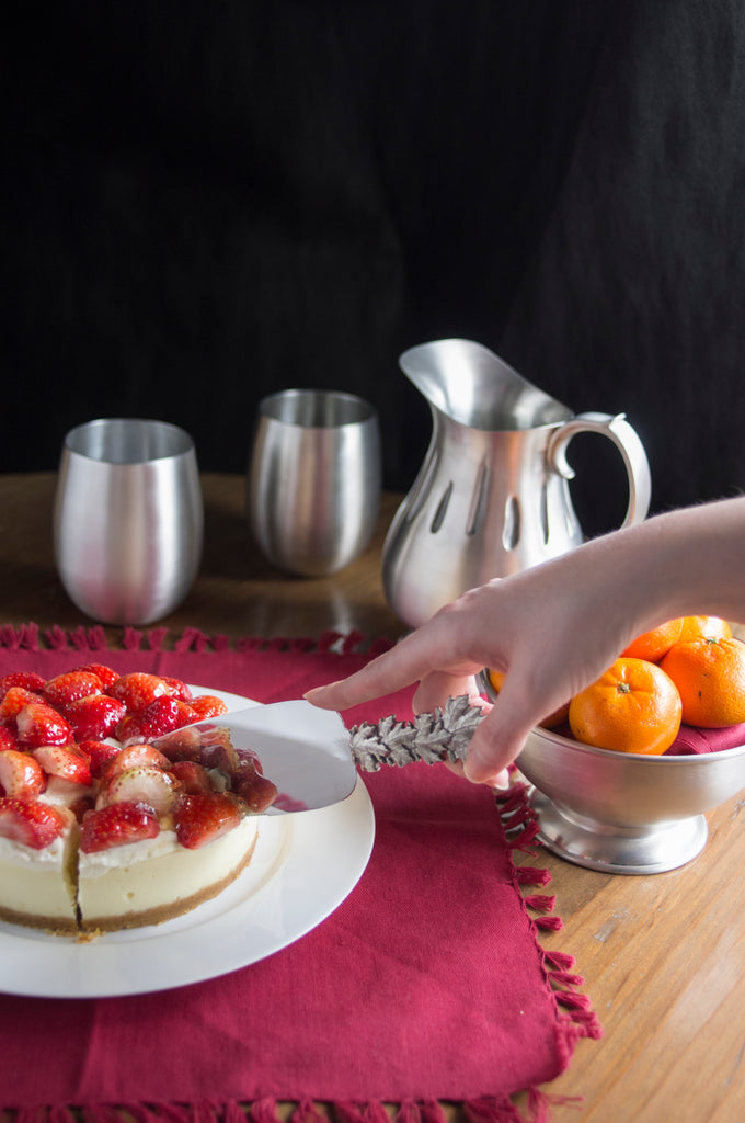 Canadiana Cake Server