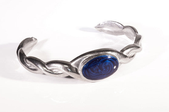 Allure C-Style Bangle