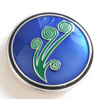 Boîte à souvenirs émaillée Fiddlehead