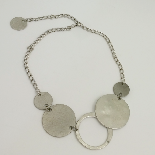 Mini Venus pewter Neckware