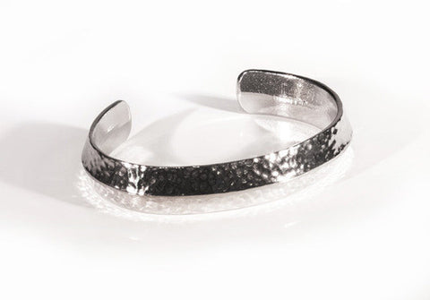 Hammered C-Style Bangle