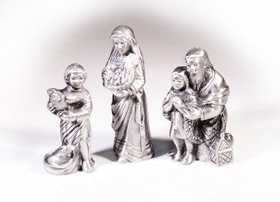 Set G - Innkeepers Family Nativity